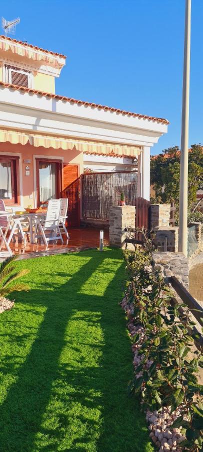 Giulia Fronte Mare Holiday home *